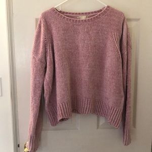 Soft pink sweater from Altar’d State. Women’s medium.